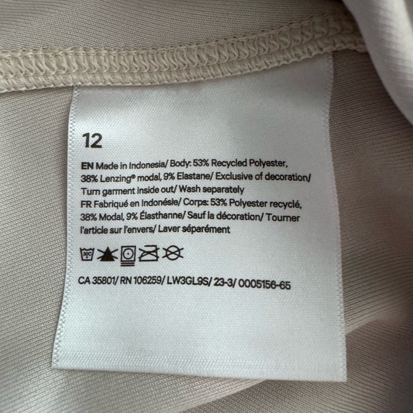 NWOT Lululemon Perfectly Oversized Cropped Crew *Softstreme - Picture 11 of 11